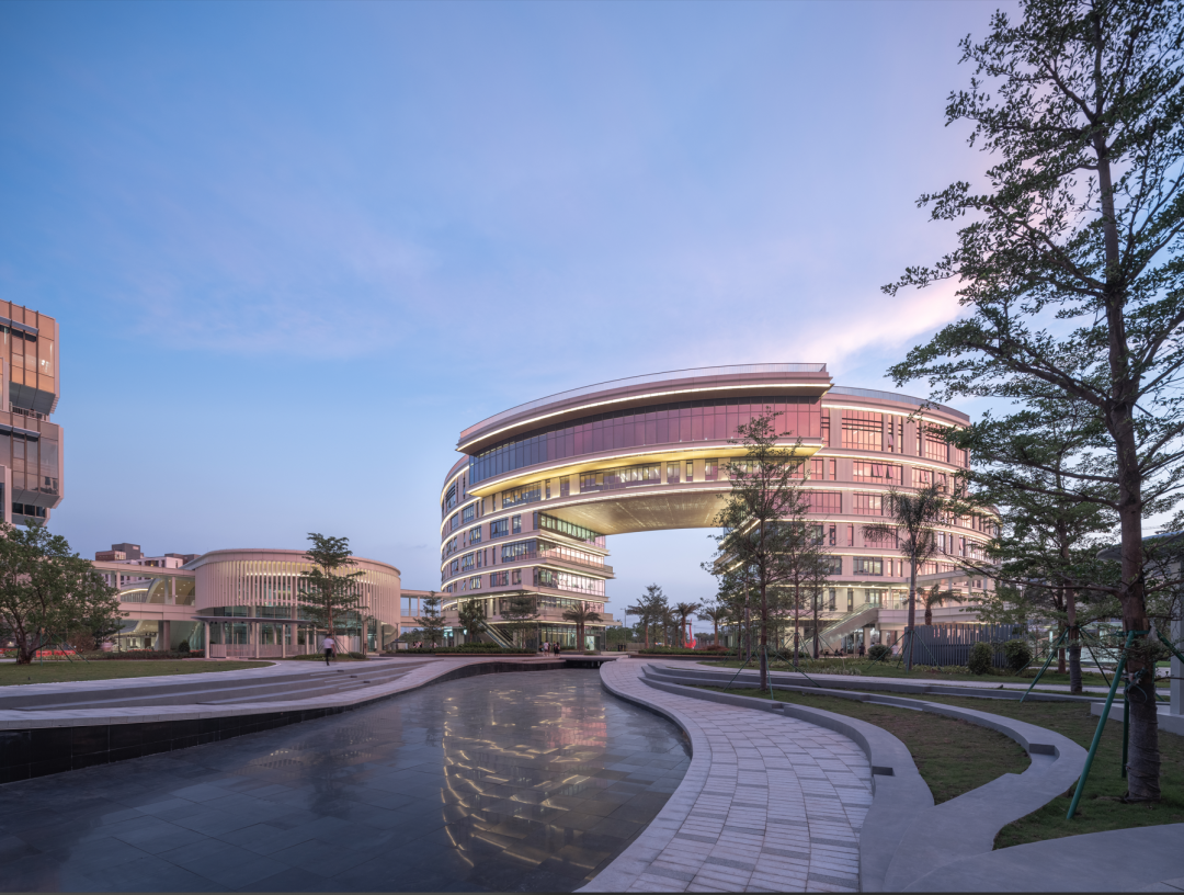 广州港科大新校区丨中国广州丨KPF-13