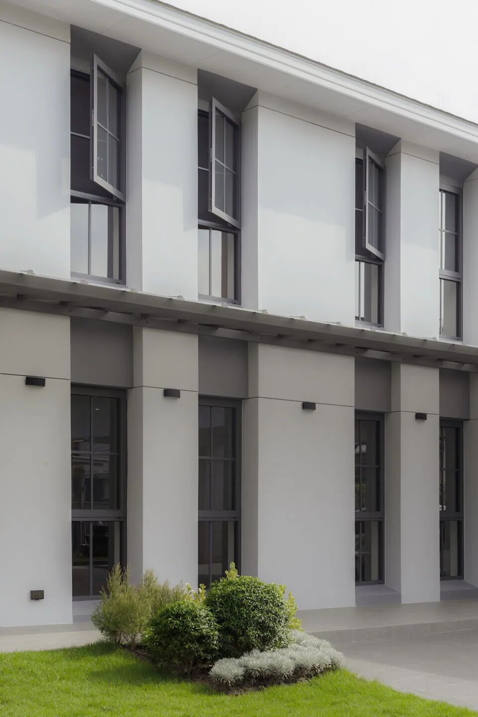 曼谷老宅的时光拼贴：PhanuHouse的记忆再生与空间新生-17