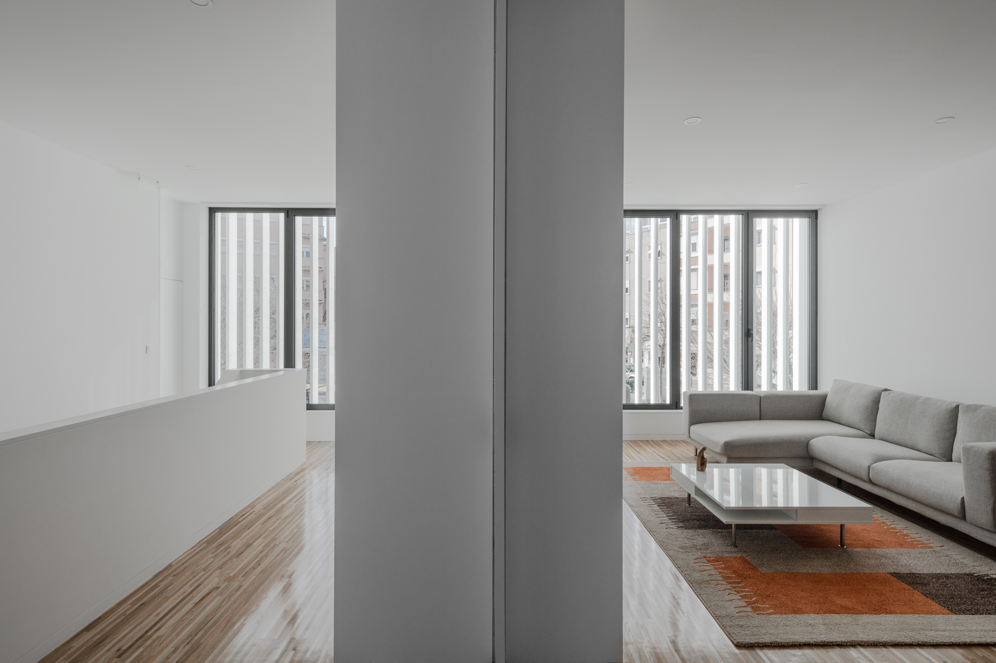 田园牧歌,莫什卡维迪的宗教中心,葡萄牙 / Plano Humano Arquitectos-106