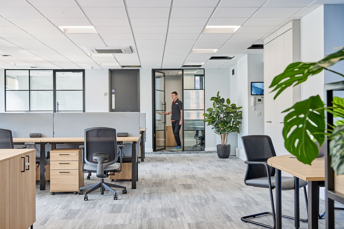 A·is House 设计的汉德尔斯银行办公场所丨英国丨Axis House-27