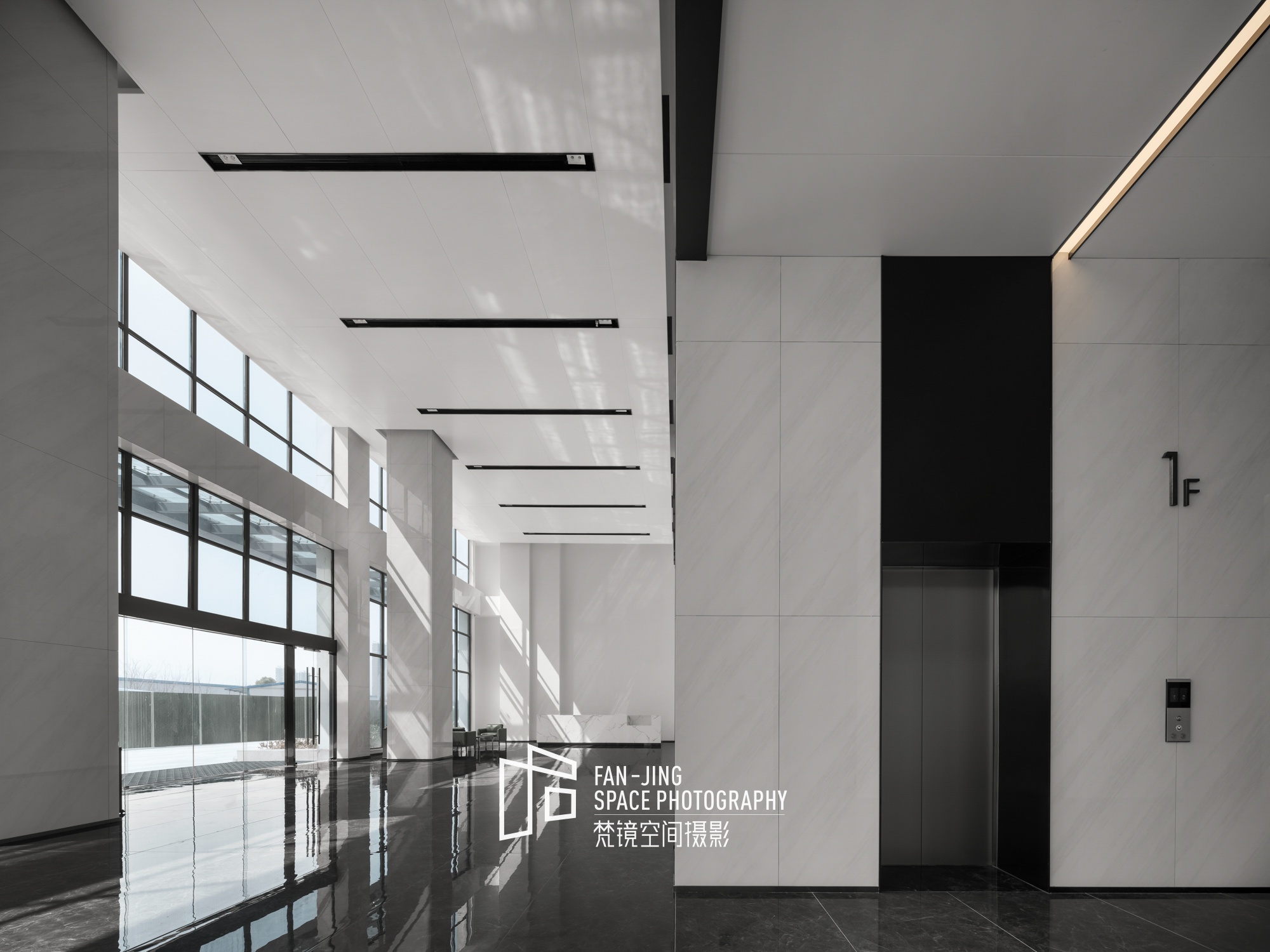 梵镜建筑空间摄影 | 光庭信息总部-11