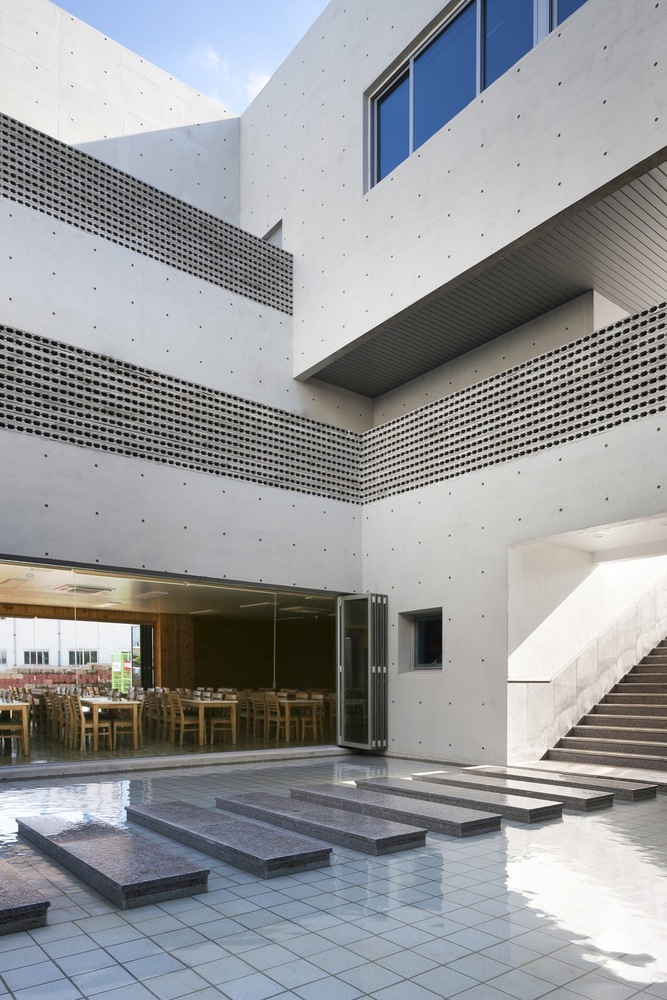 岛居社区中心 | “水”中围出的公共空间-44