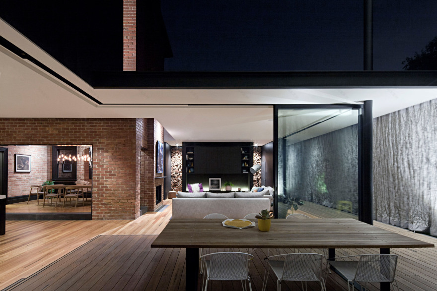 "Free flowing and kinetic" metal-mesh curtain wraps around extension to Melbourne house-12