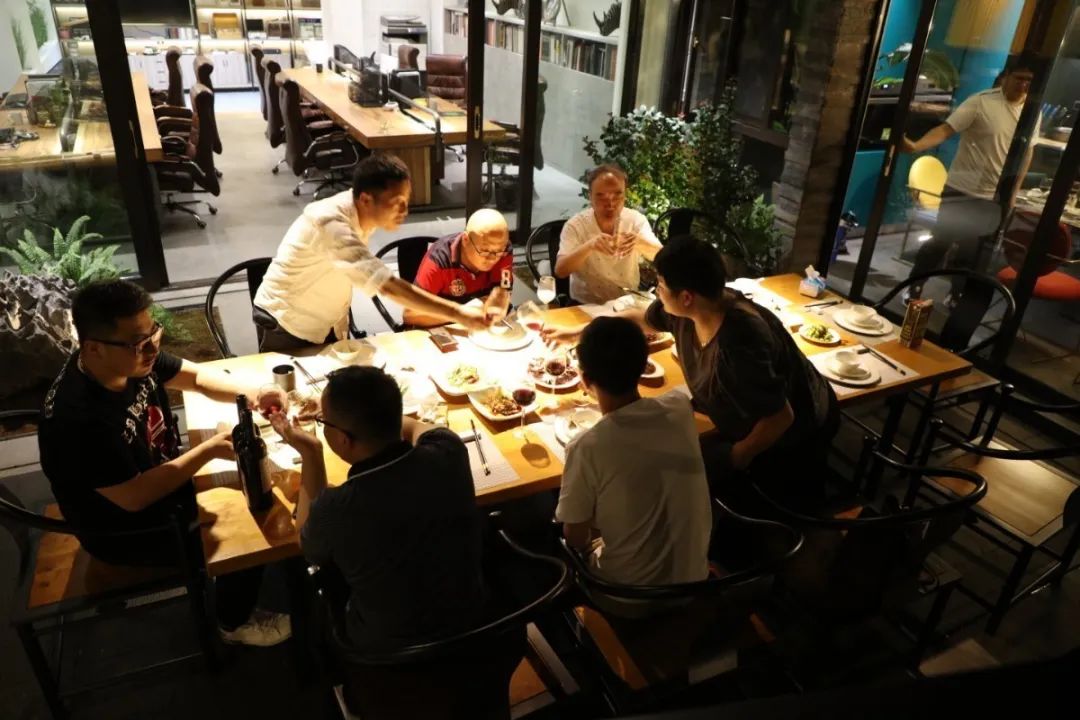 相聚蜂宿,聆听故事——万科城市之光别墅设计-6