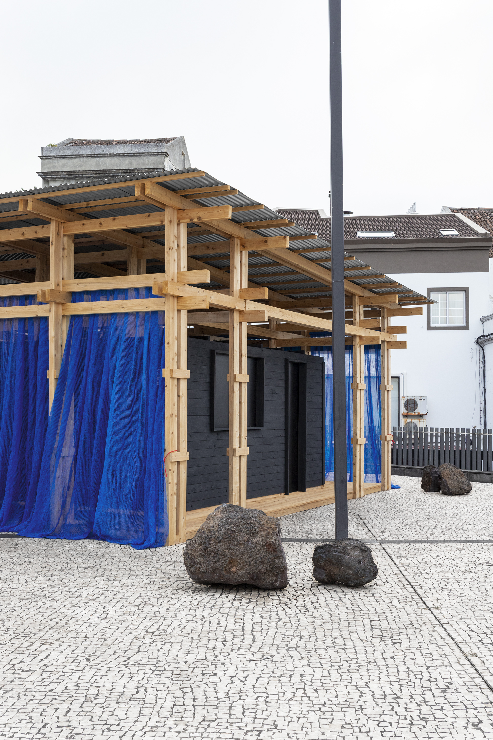 临时展馆 W&T丨葡萄牙蓬塔德尔加达丨Ilhéu Atelier-14