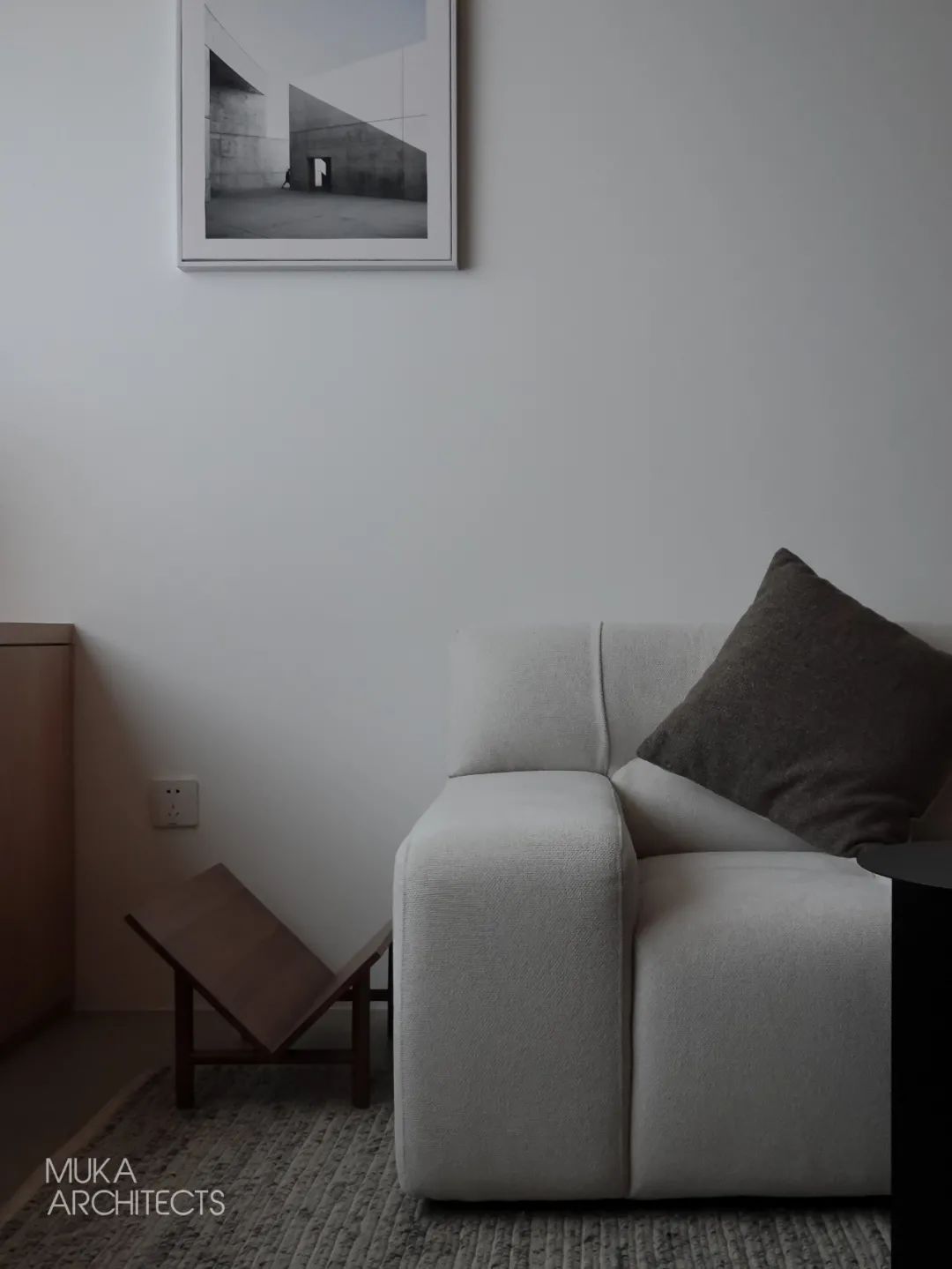 华政校园里的枫木盒子 | 书香诗意的小木屋-33