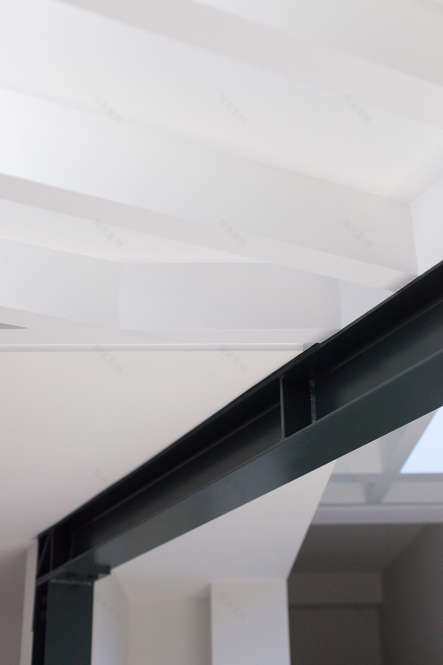 多代居住宅的花园凉亭设计-39