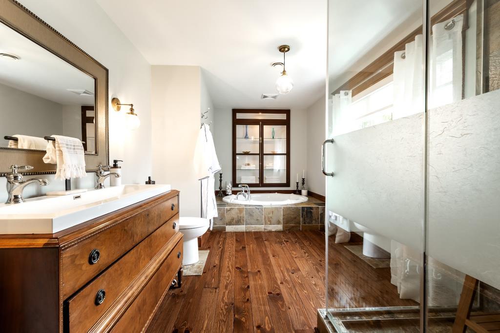 Valleyfield滨水宽敞房产丨加拿大魁北克丨Joli Joli Design-26