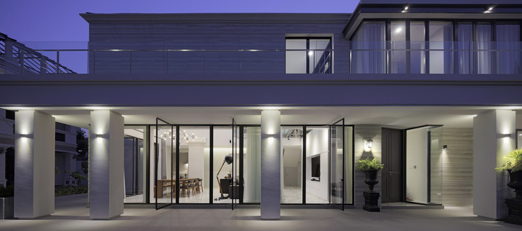 曼谷 500 平米现代家居改造,传统与时尚的完美融合-2