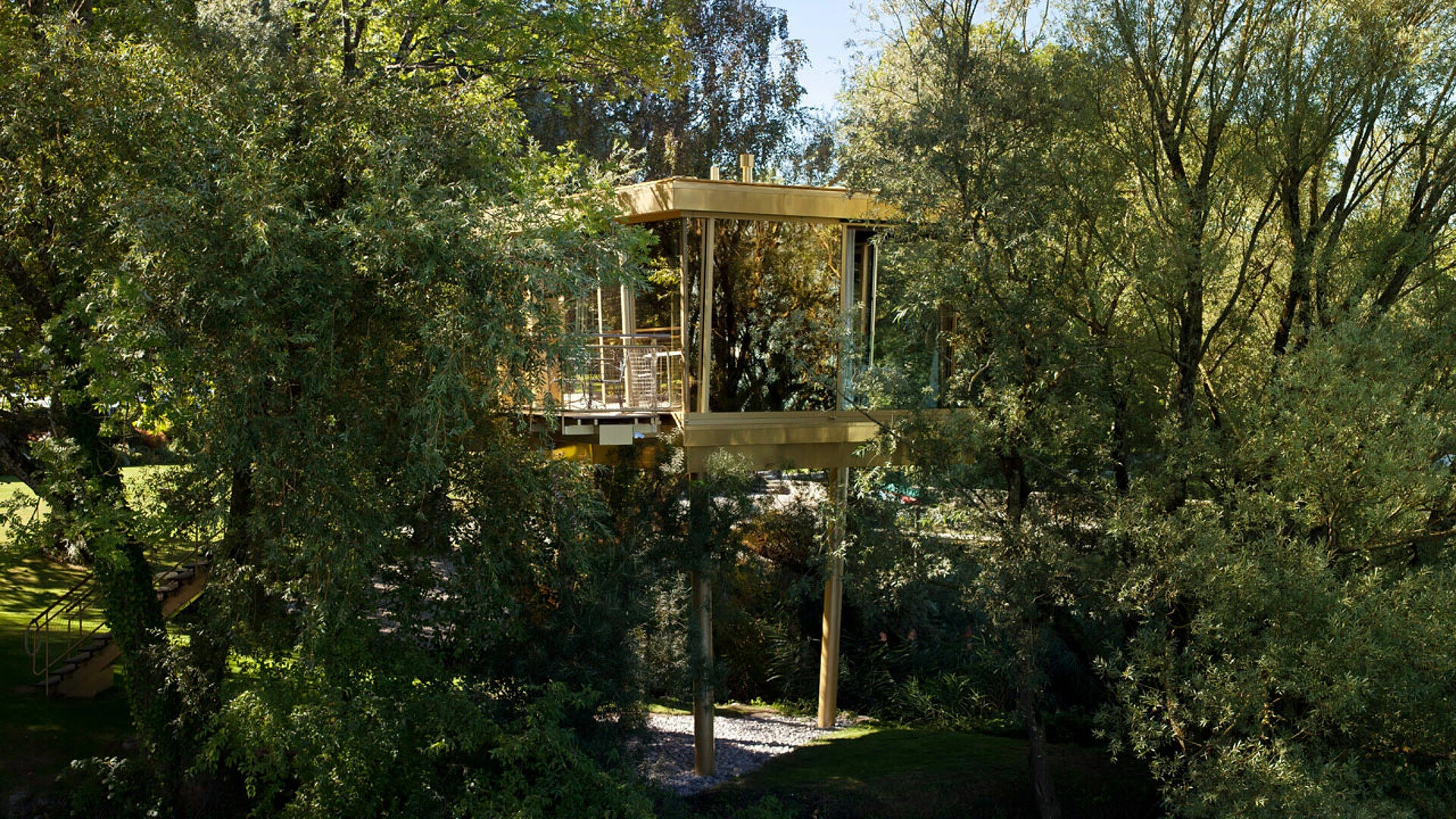 瑞士玻璃钻石酒店-6