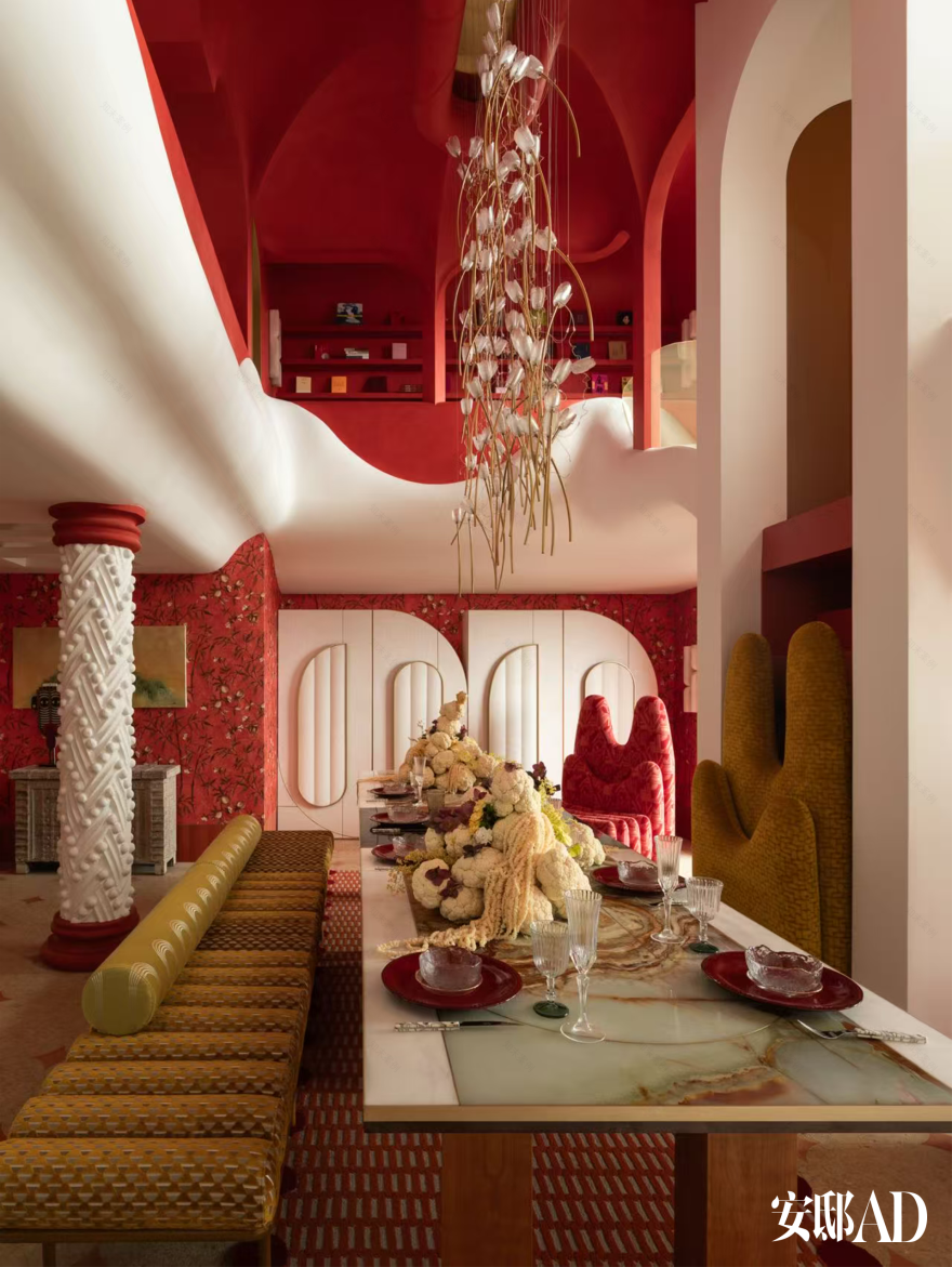 红色爆烈美学,西安大女主给自己的生活独奏剧场-6