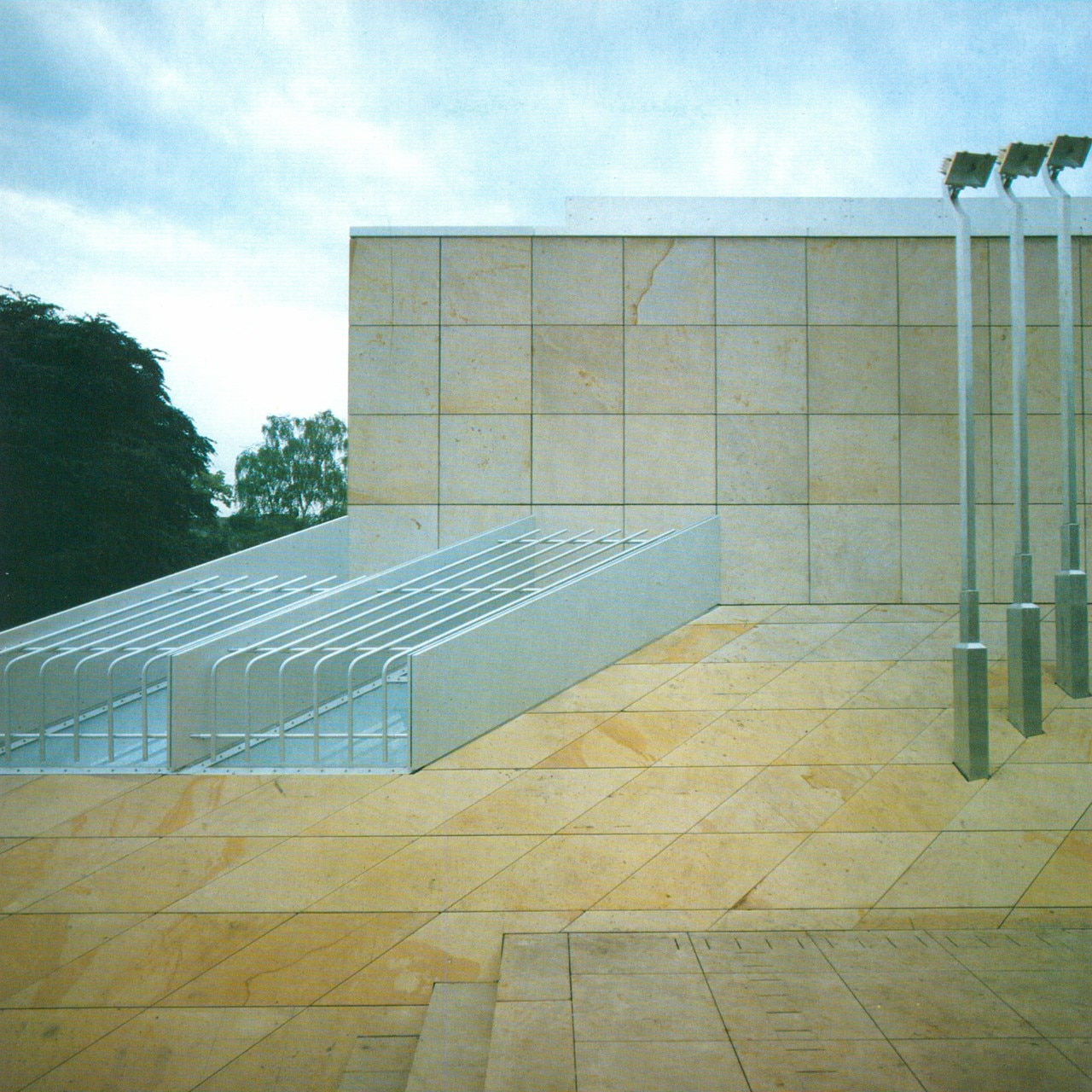 德国门兴格拉德巴赫汉斯·霍莱因博物馆-23