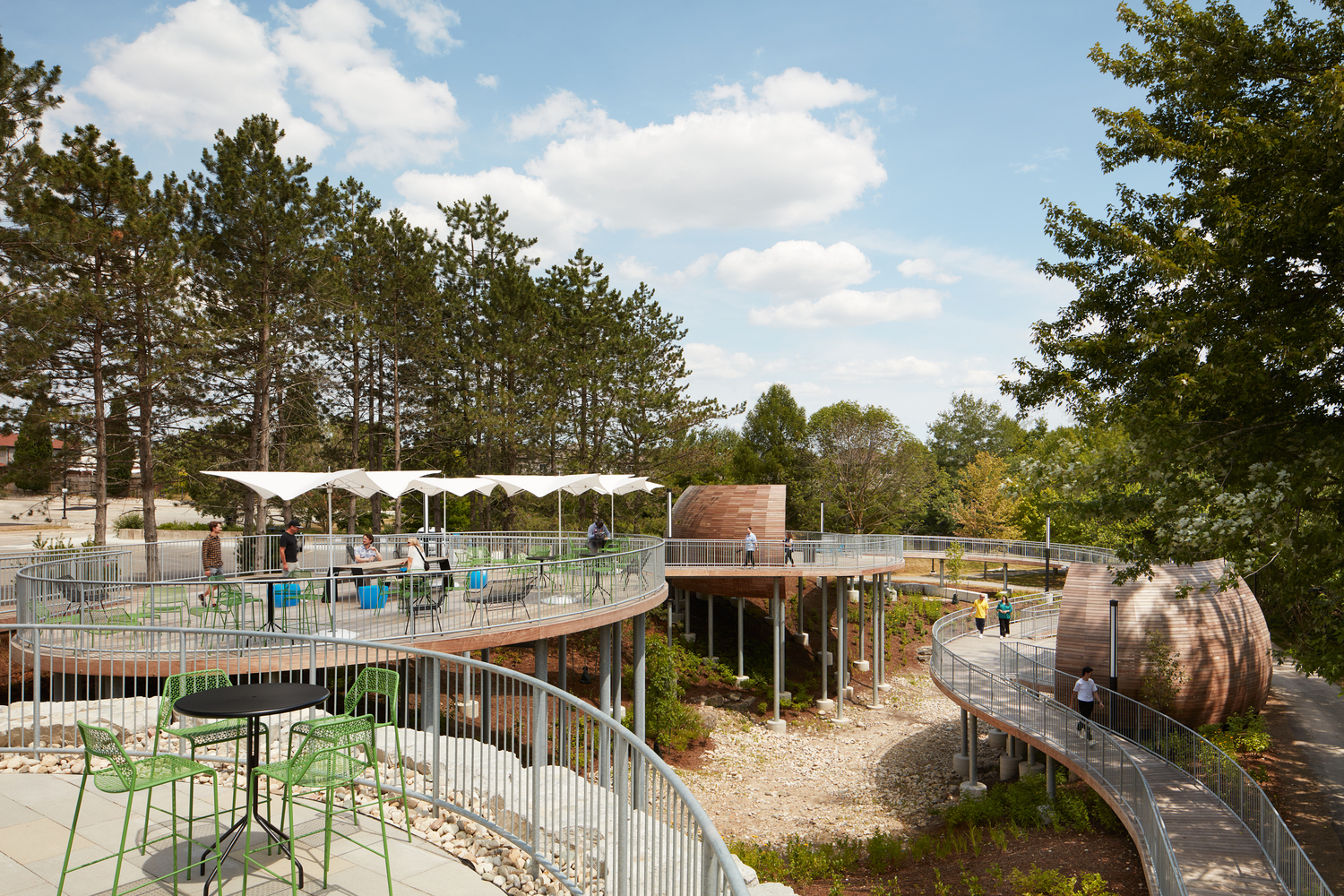 加拿大 Manulife 总部户外改造丨Martin Simmons Sweers Architects-22