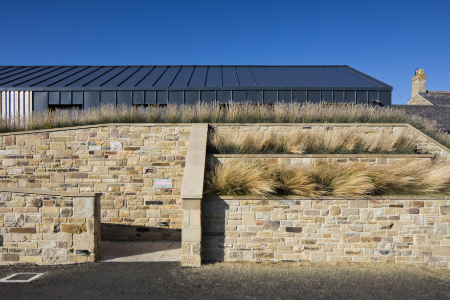 草地上的托儿所,英国 / MailenDesign-21