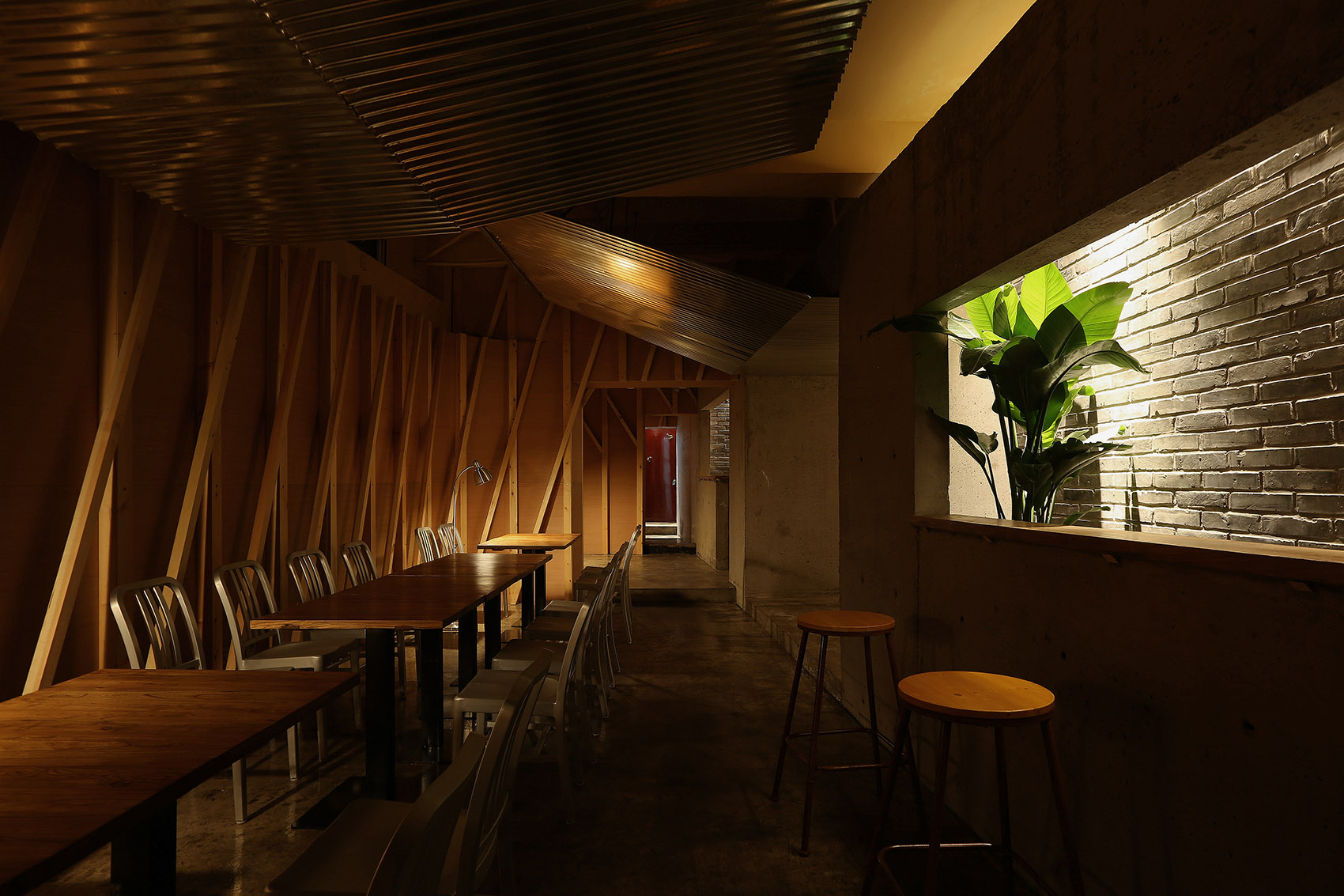 “种” & 北京方家胡同12号野友趣 / Robot 3工作室-44