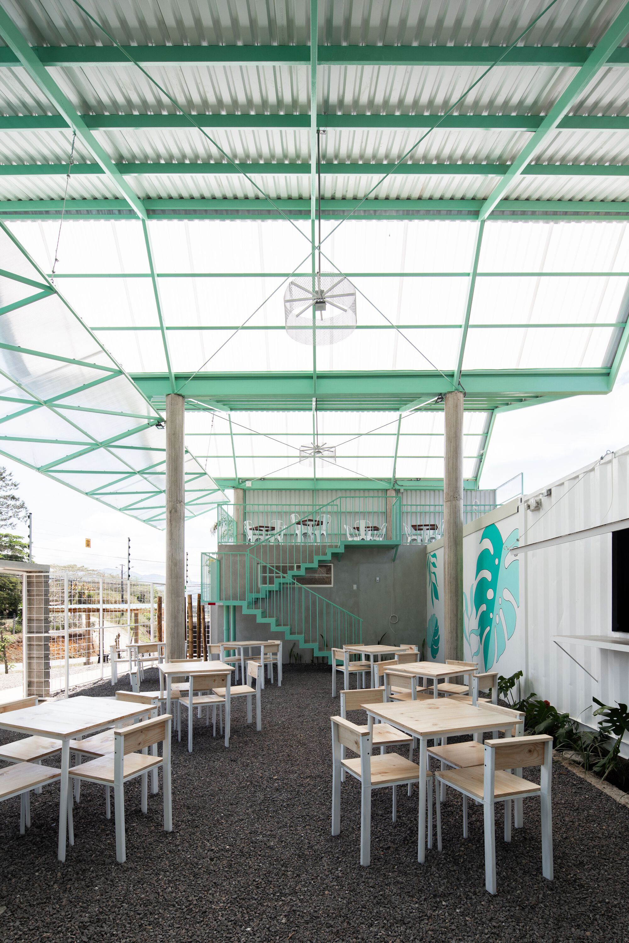 美食广场 224 号路线丨哥斯达黎加丨Quince Cero Uno Arquitectura-27