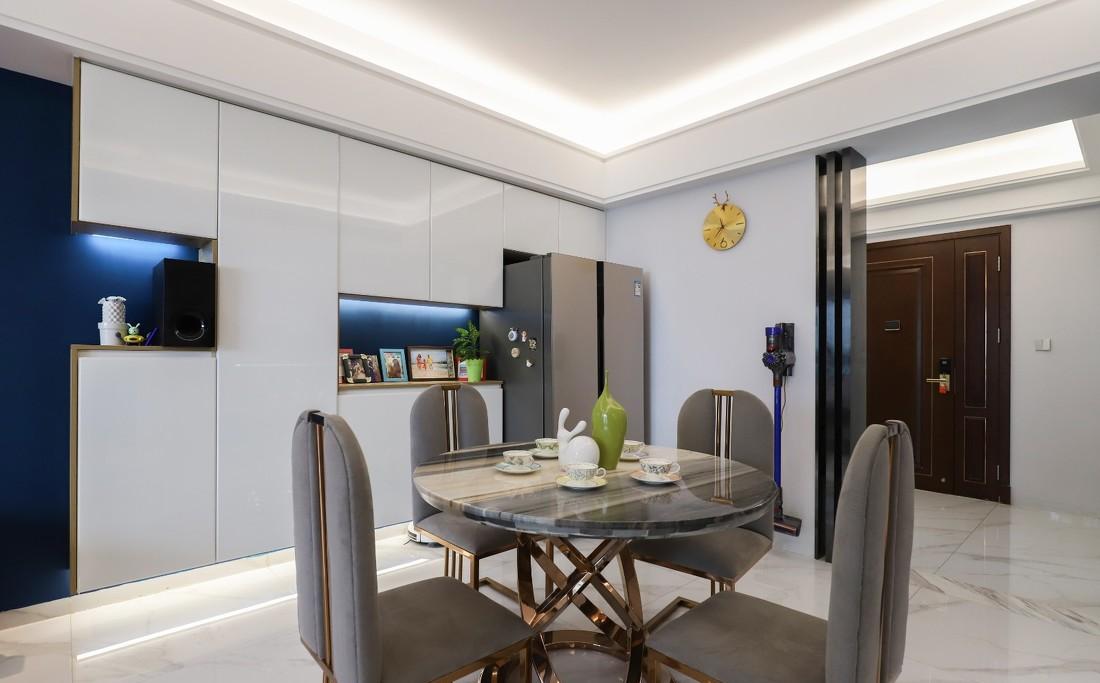 爆改传统 3 房,打造 41 平米大气客厅-16