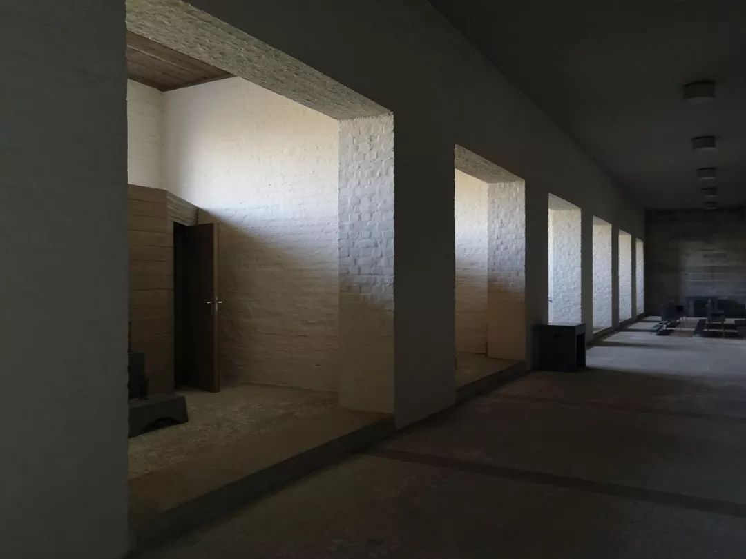 见筑l经典、传统、革新：“老中青”三代教堂大PK-54