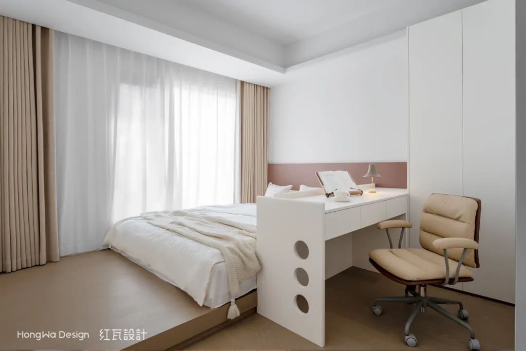 红瓦设计·实景案例丨131㎡精装改现代简约,双移门后居然暗藏玄机,这样设计多出两间房!-48