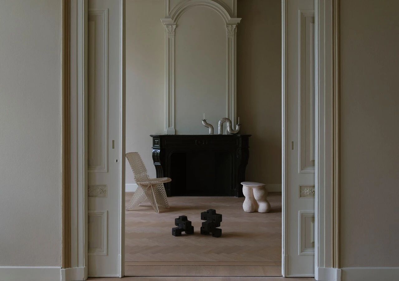 青衣依旧拂雪，你终于听见心跳与季风同频-11