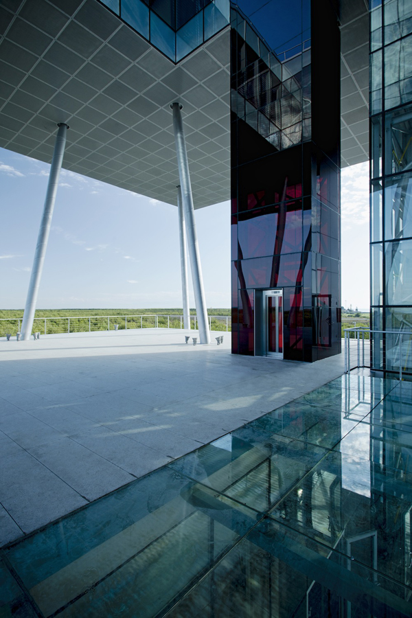 Дворец на сваях（水上宫殿）-14