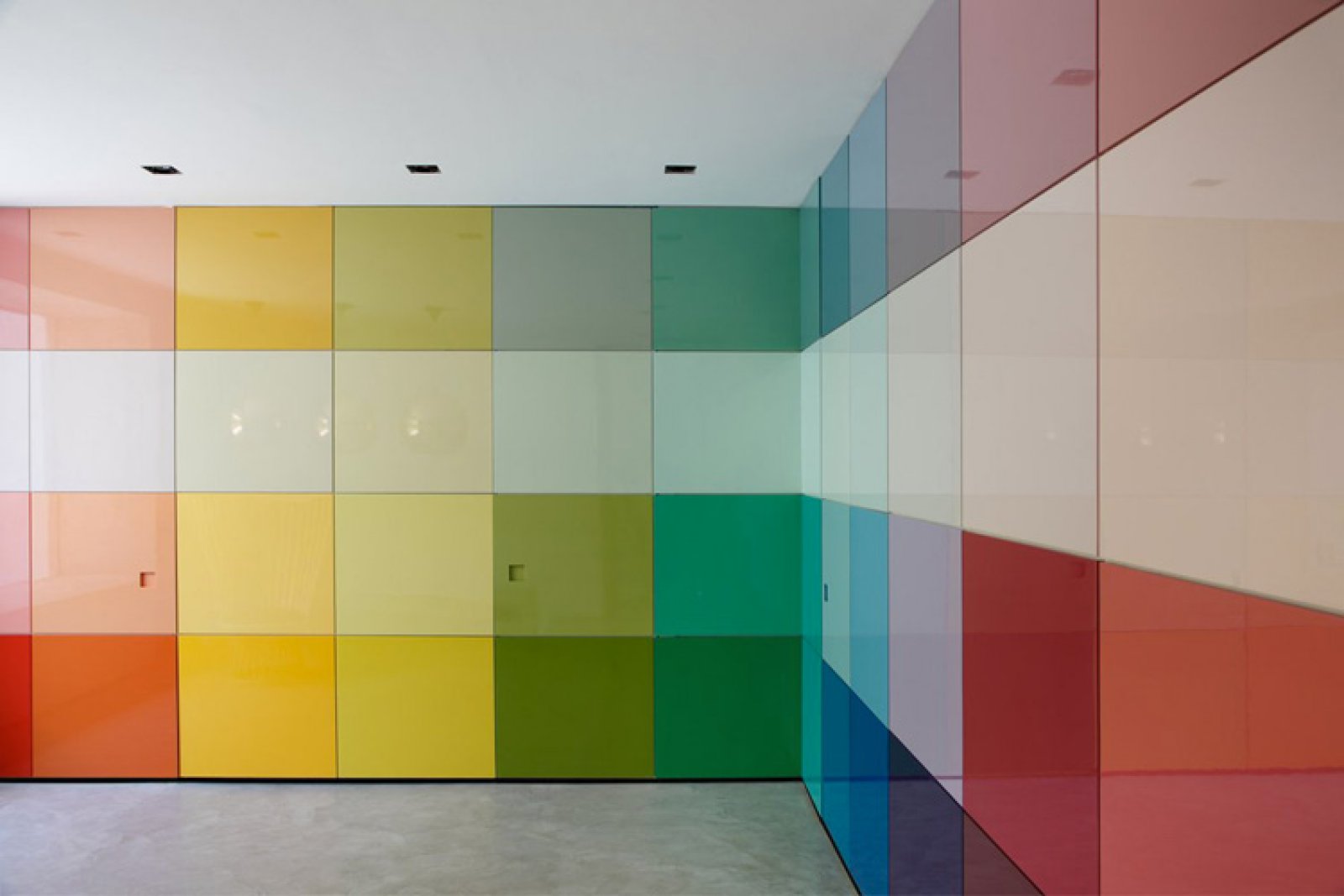 巴西 70 年代老宅的彩色新生-13