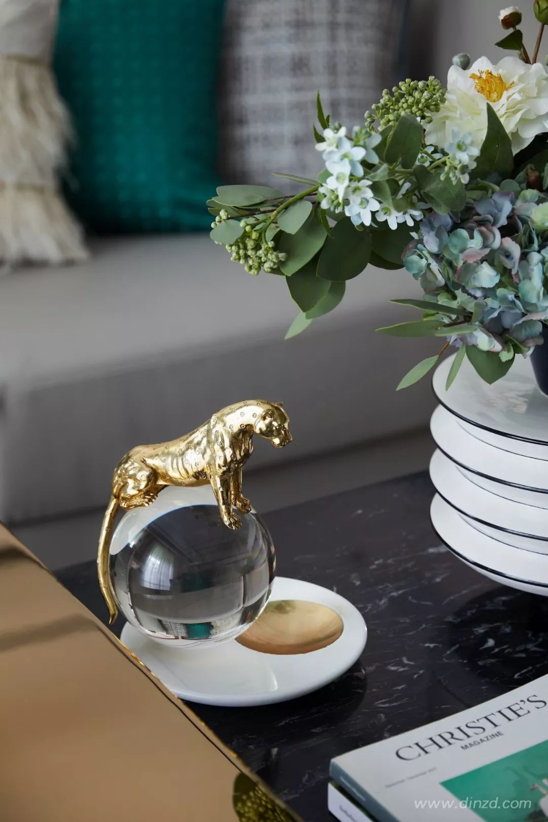 大华·徐州潘安湖首府洋房 | 摩登复古的金色空间-9