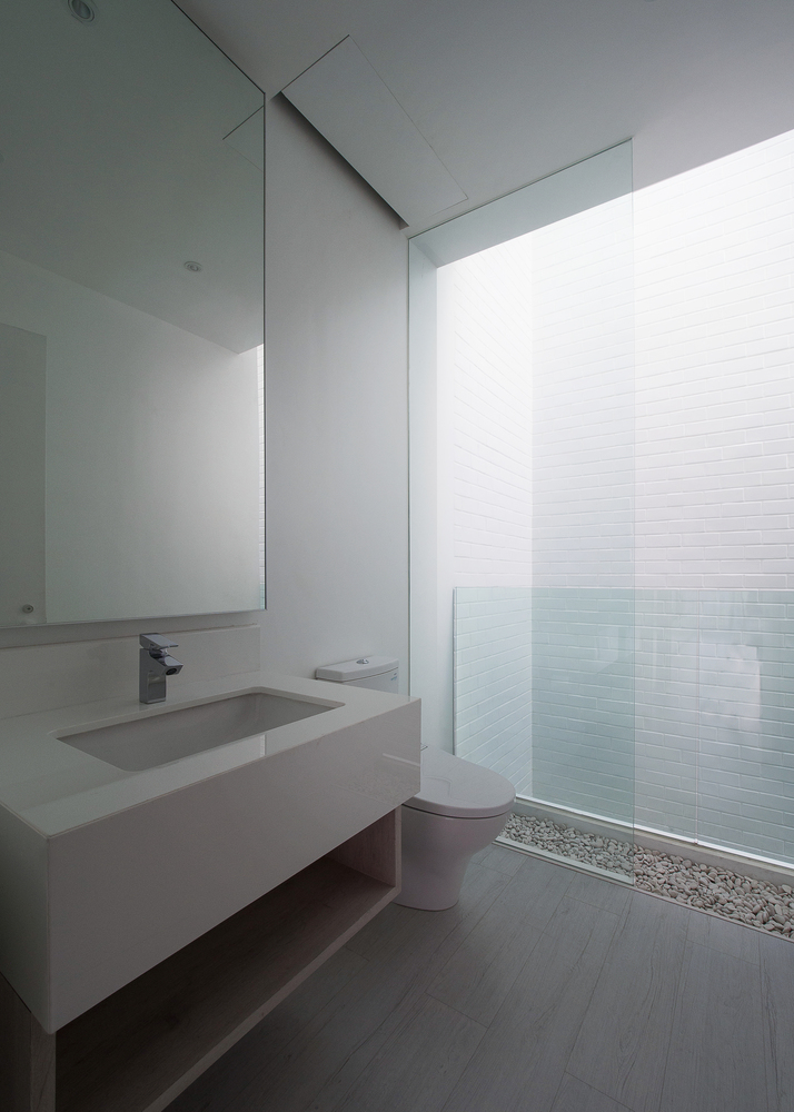 INSADA 设计小组打造的西雅加达 House 13-28