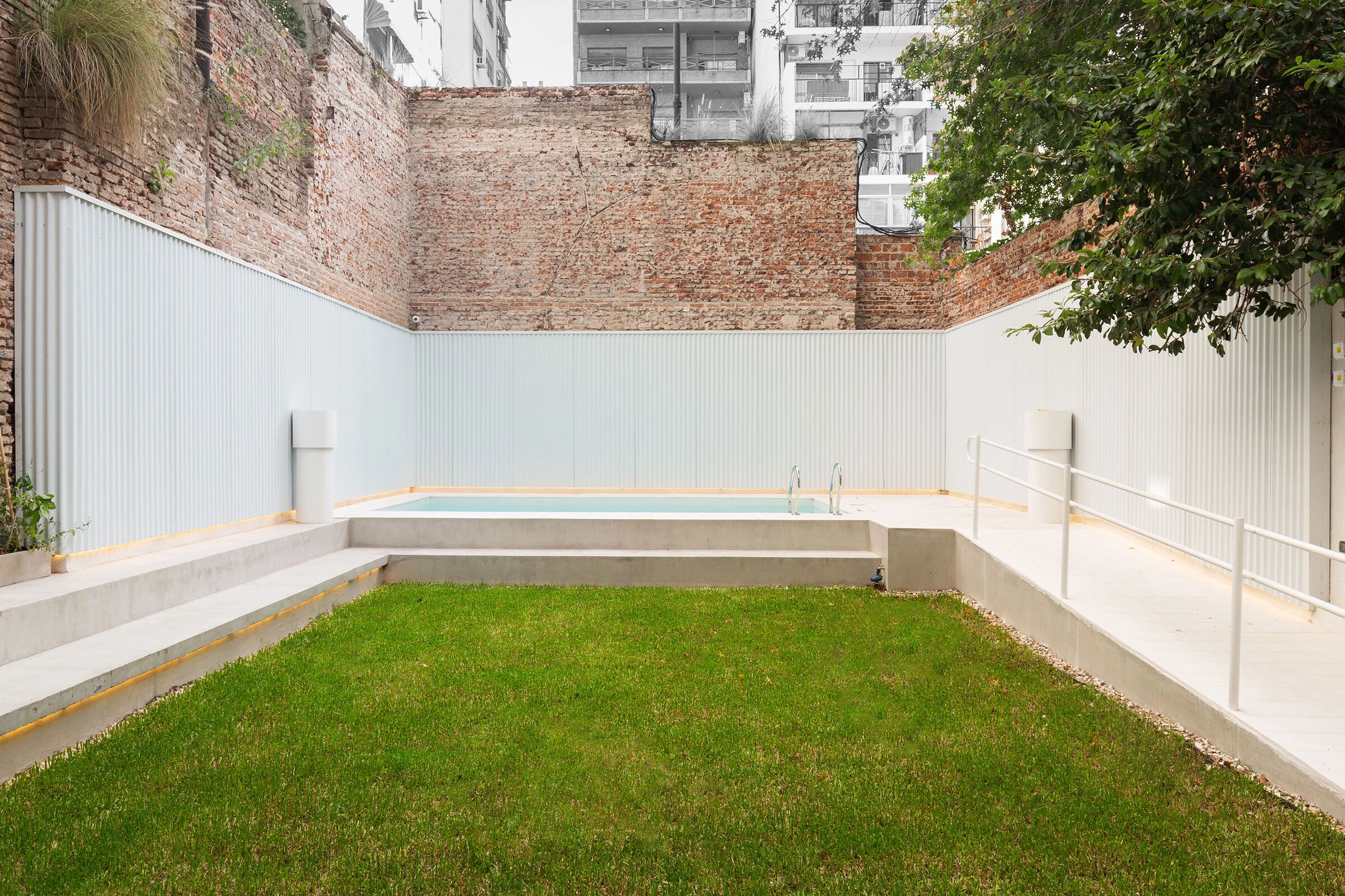 阿根廷独立大道公寓丨阿根廷布宜诺斯艾利斯丨Hermanos Goldenberg-11