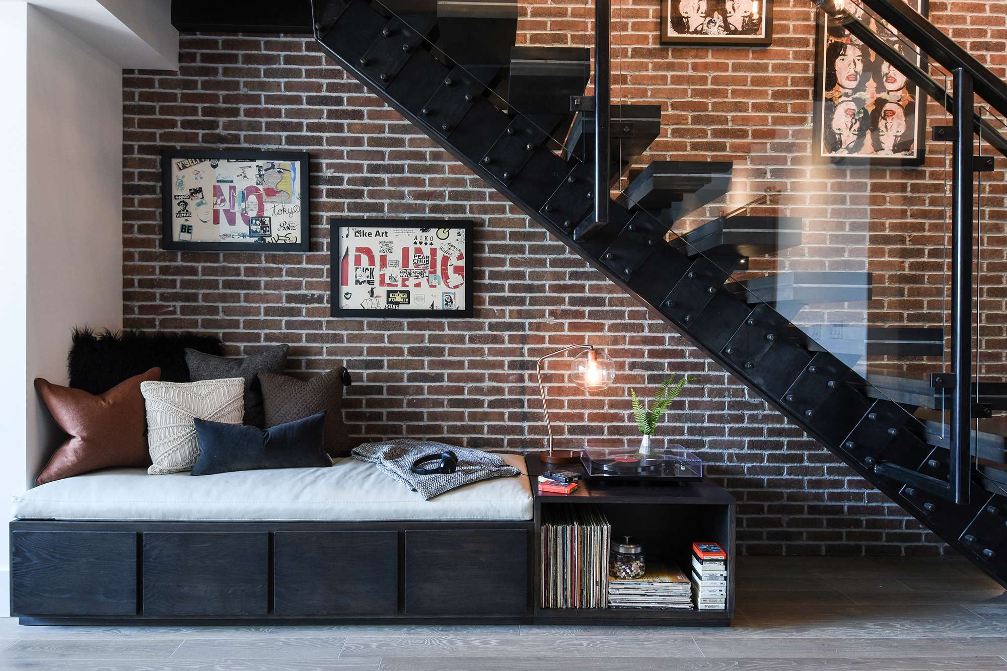 MONTANA FLAT Denton House-2