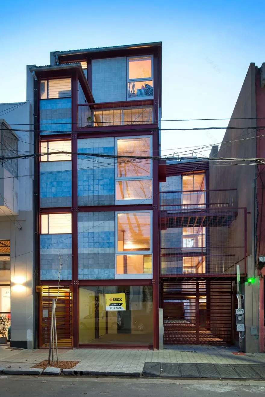 阿根廷钢结构公寓建筑的创意融合-13