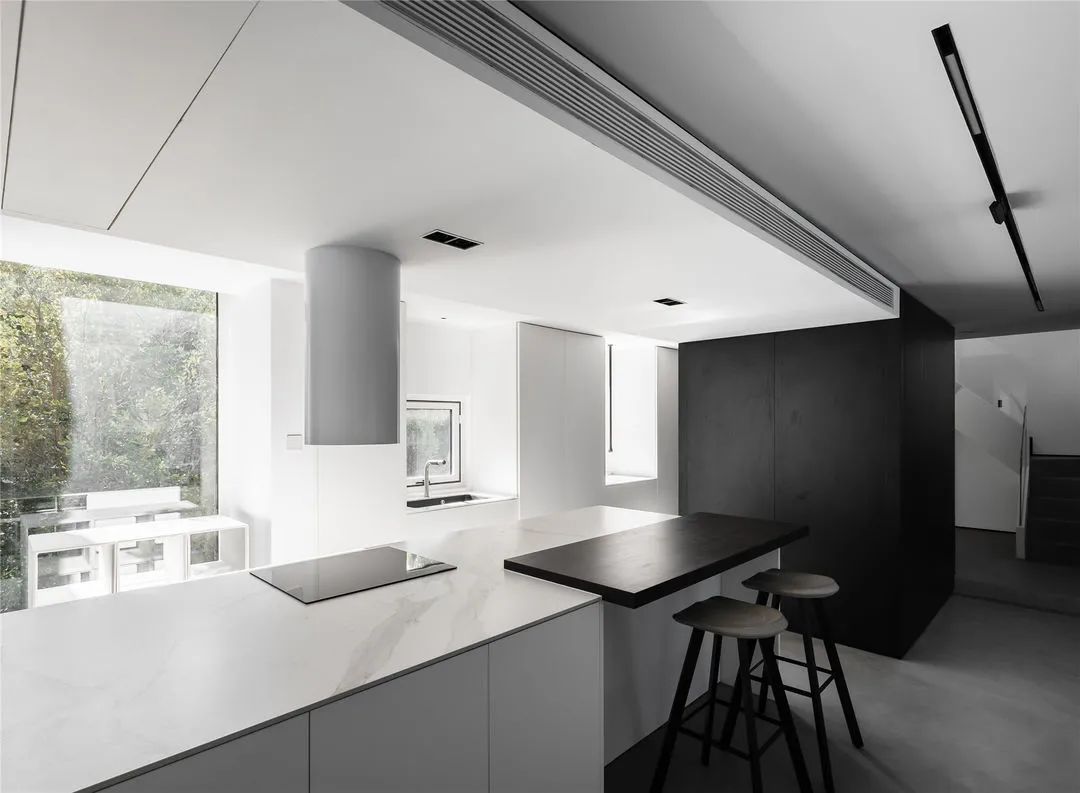 上海万科燕南园 251m²极简叠墅,功能引领形式,打造自我修养空间-14