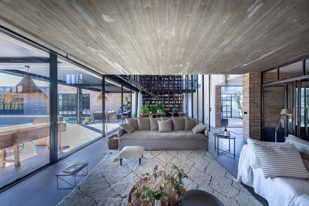 西班牙"Mouette 之家" | 融入环境的室内设计-18