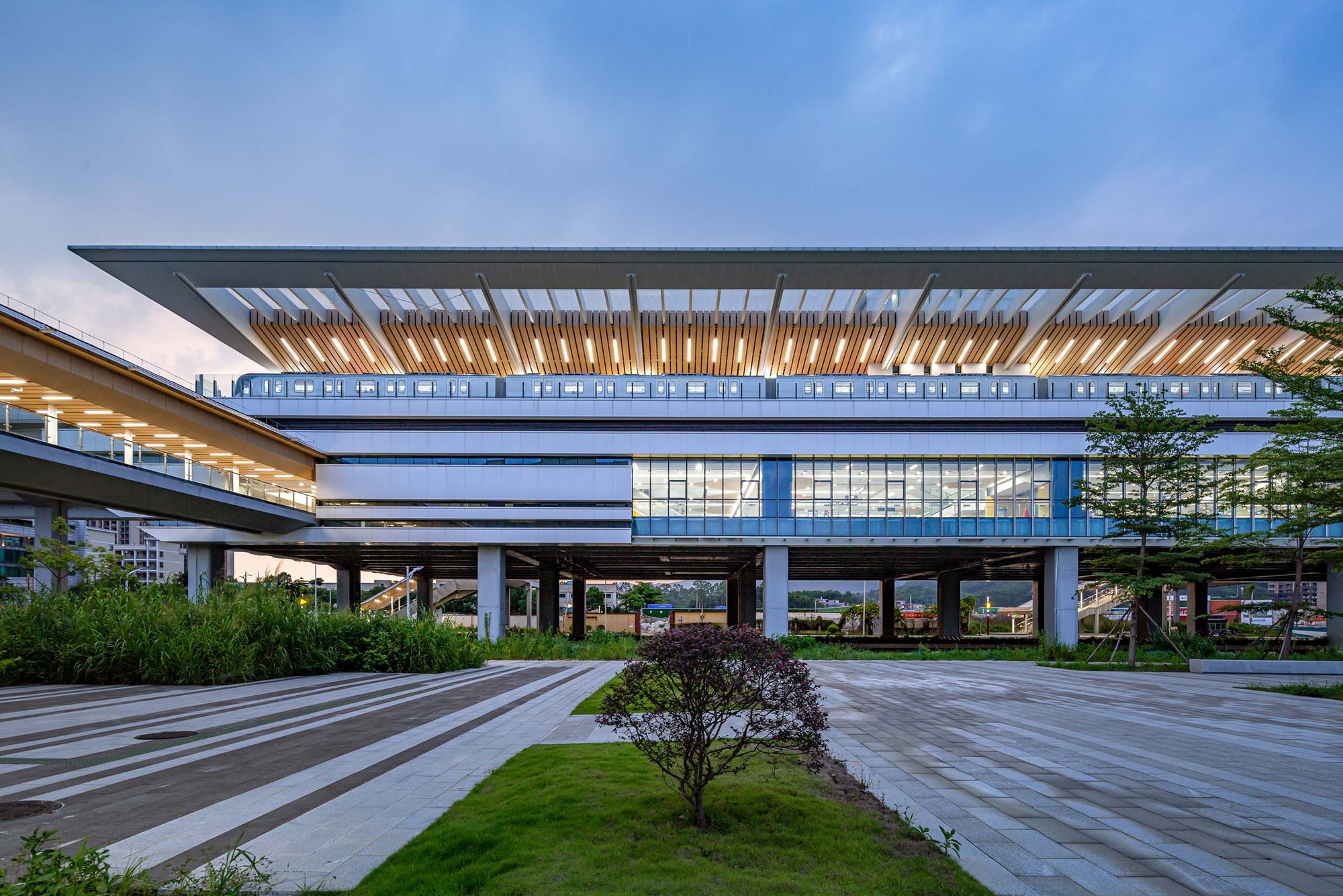 广州地铁 21 号线高架站 | 绿色科技融入岭南建筑-27