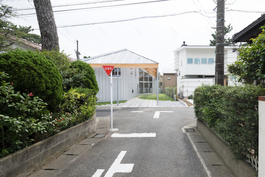 Giant House in Oiso / Fumiko Takahama Architects-31
