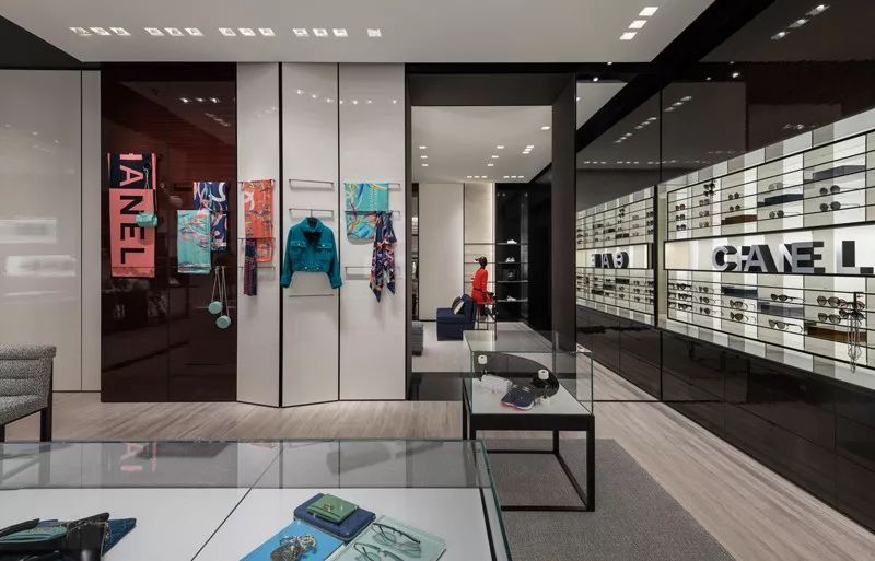 【289期】最新丨香奈儿CHANEL蒙特利尔旗舰店，延续香奈儿一贯风格-31