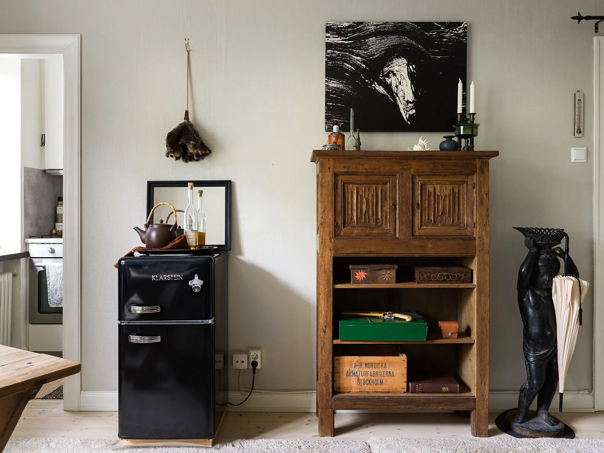 26 平米双功能家具设计，复古温馨小空间-9