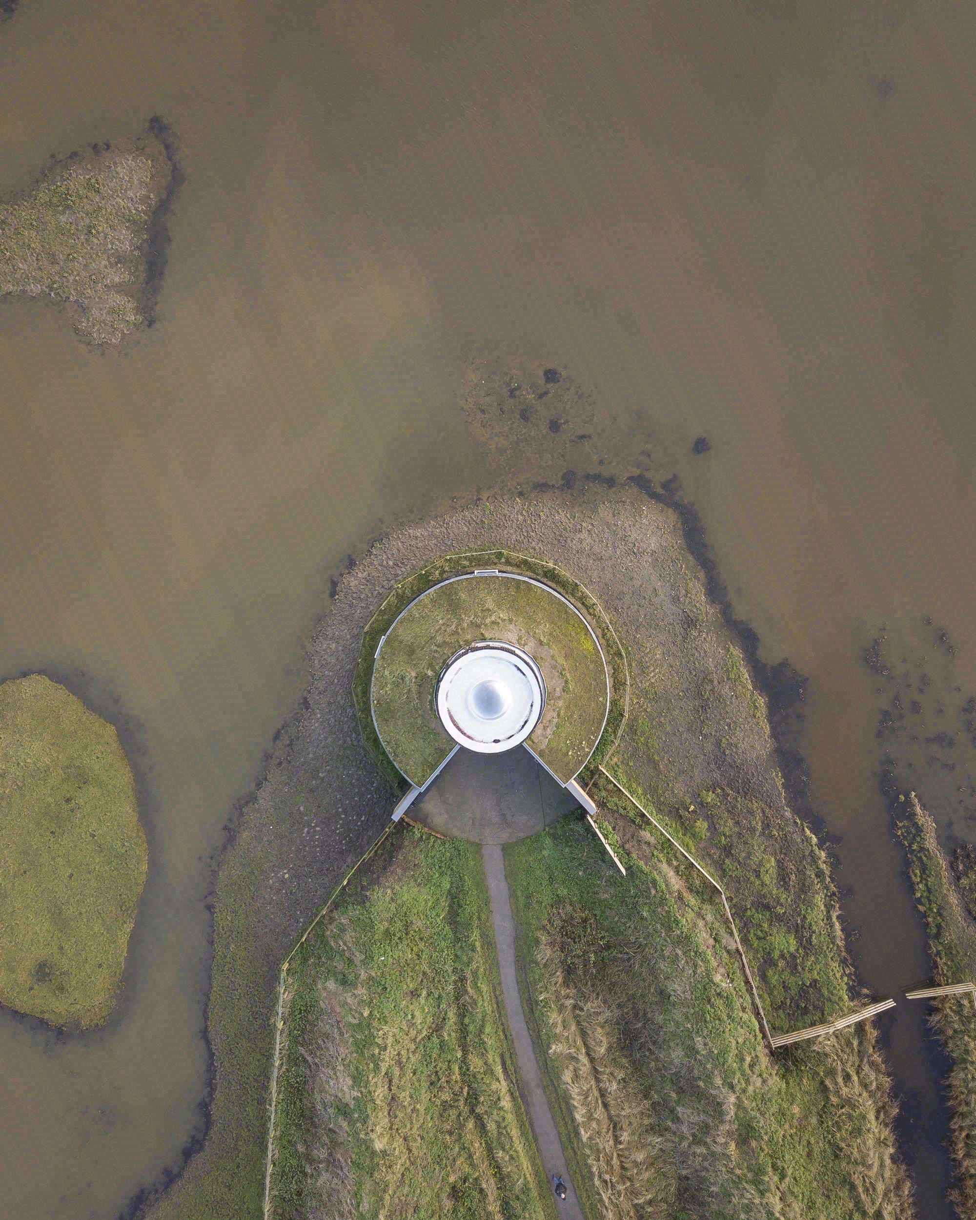 索尔索姆池塘鸟类隐蔽所丨英国丨Child Graddon Lewis-12