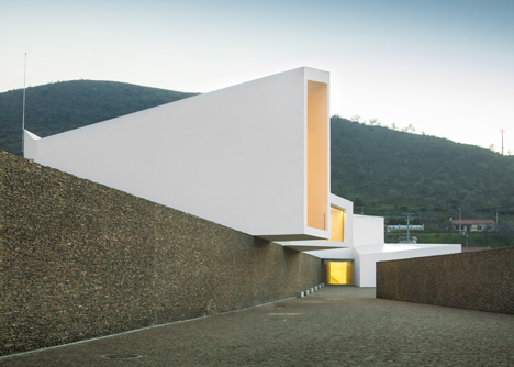 Pocinho Centre for High Performance Rowing by Álvaro Fernandes Andrade-38