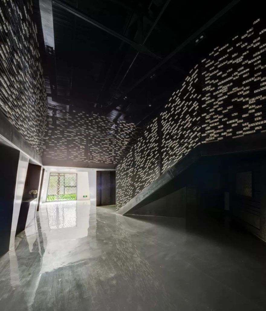 英良石材档案馆 | 废旧厂房的蜕变,石材与钢材的现代对话-41