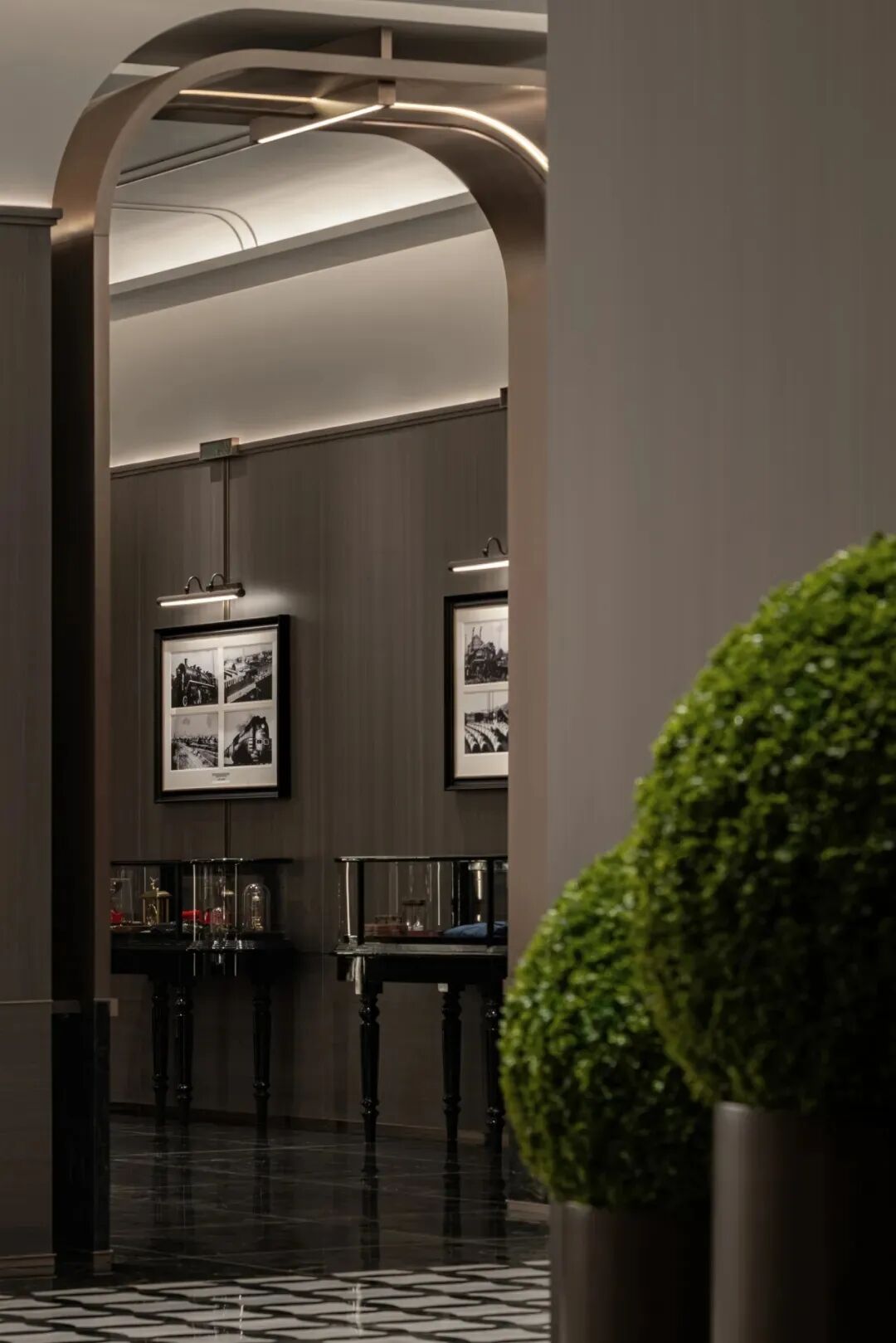 首发  800㎡海派风格浪漫主义销售中心丨共向设计-10