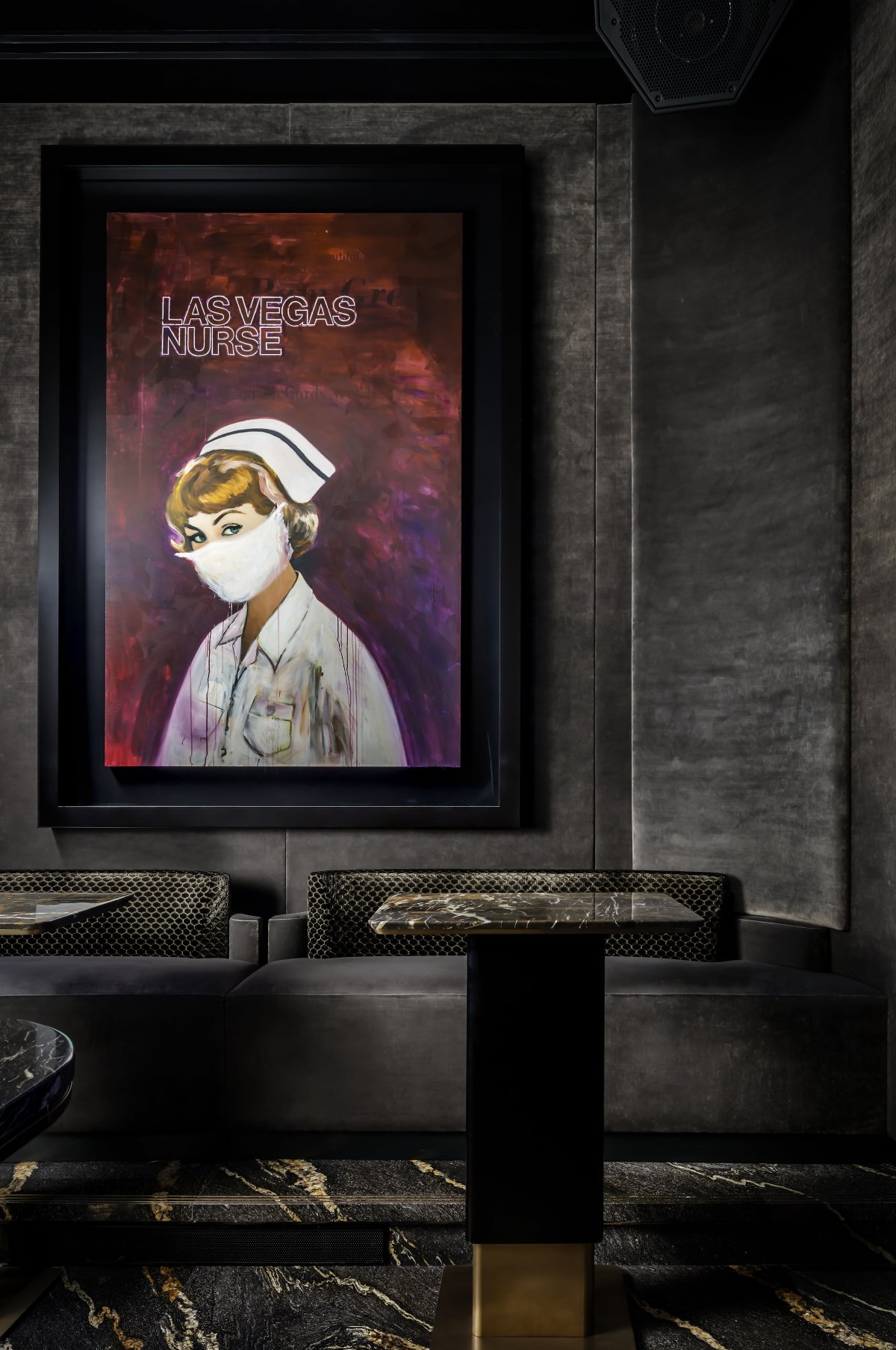 拉斯维加斯“Camden 鸡尾酒酒吧” | 现代神秘图书馆式酒吧设计-8