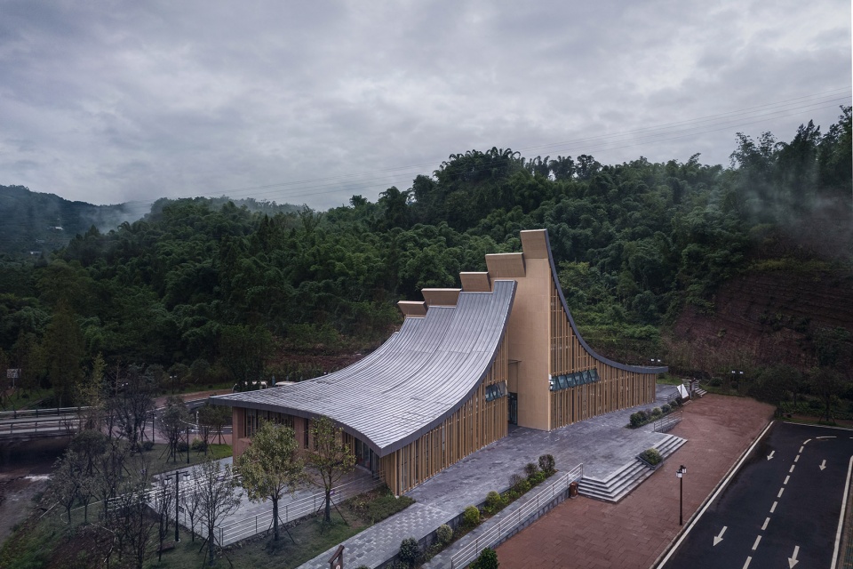 老峨山游客中心及停车场丨中国眉山丨述行设计工作室-9