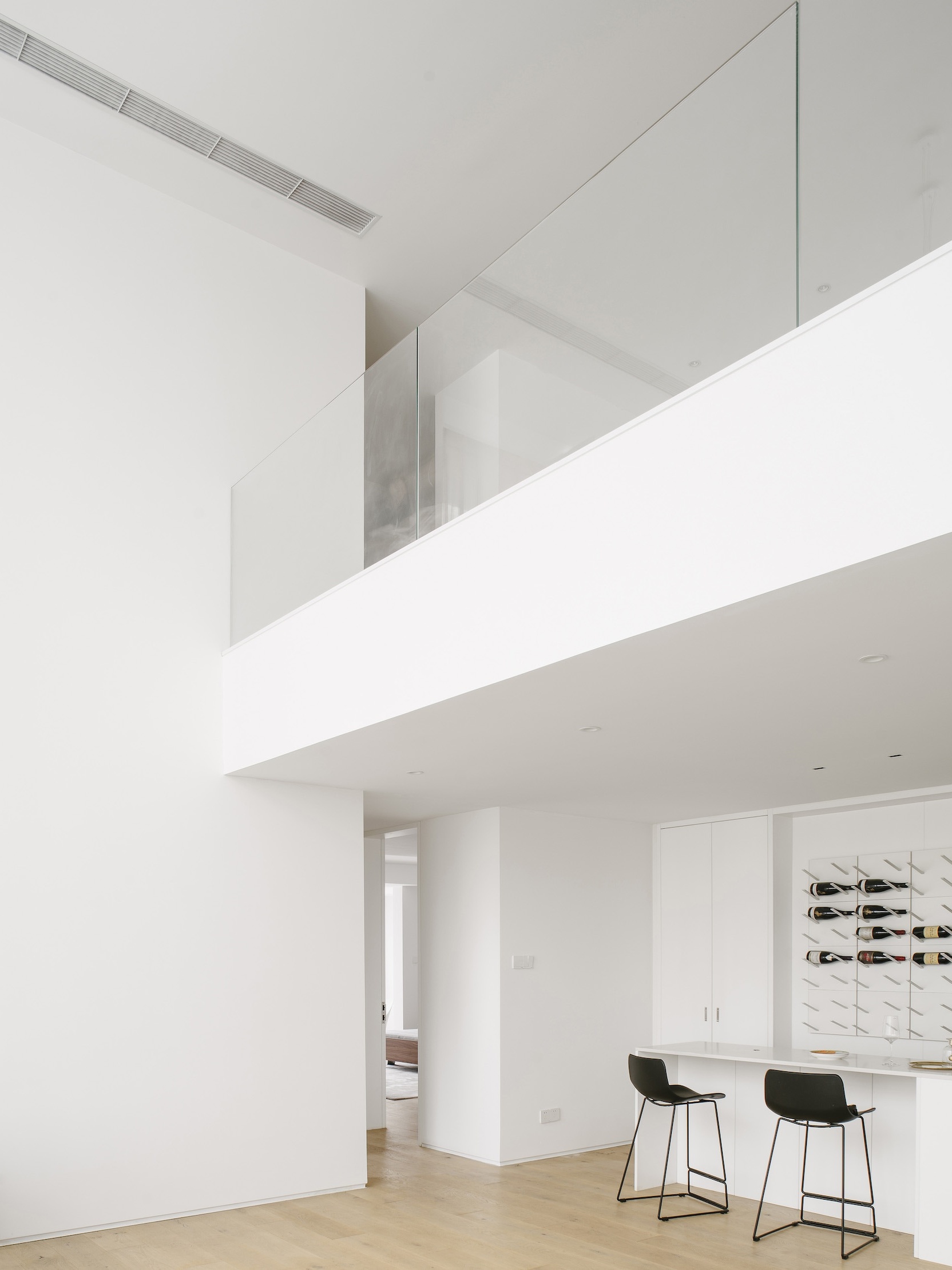 93㎡纯白极简小空间-5