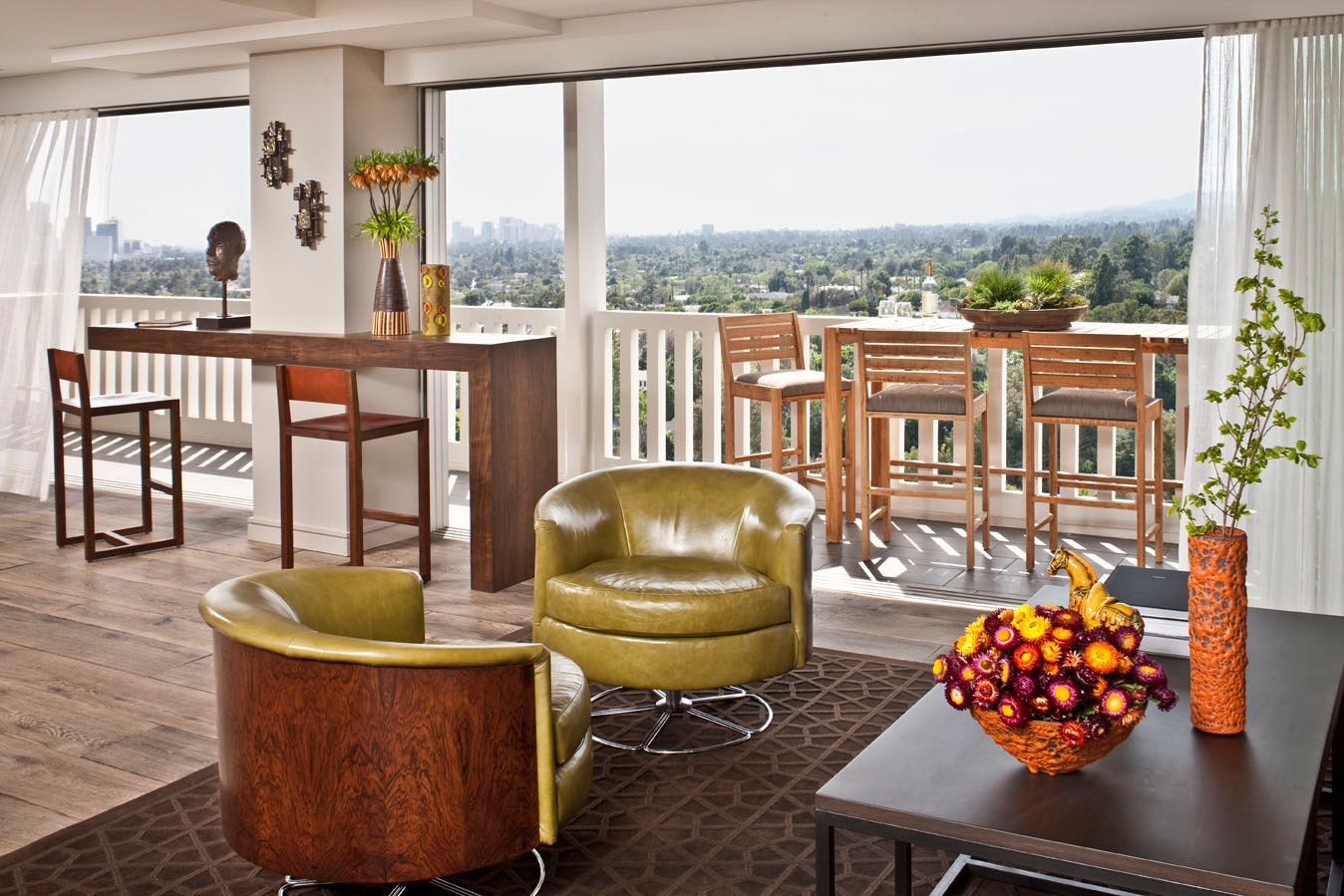 14 idées pour habiller élégamment son balcon cet été | AD Magazine-2