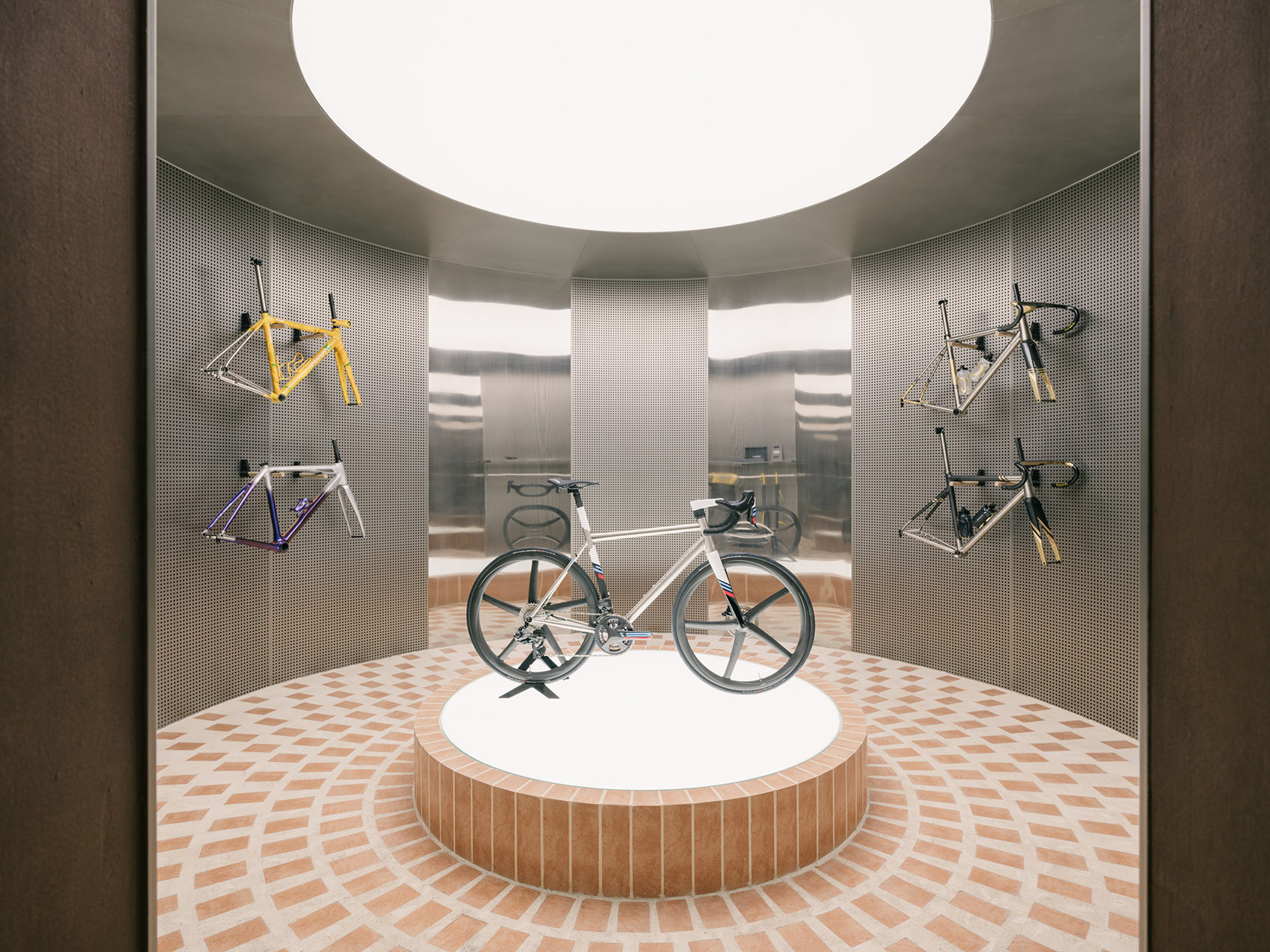 未来之墟 – AITASHOP骑行空间丨中国北京丨Yatofu Creatives也兜设计-49