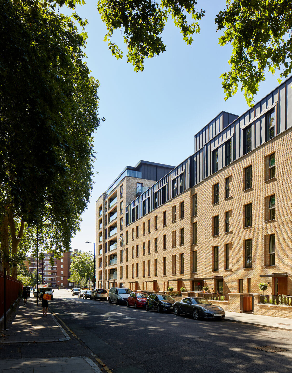 St Leonard’s Court · 混合型社区丨英国伦敦丨Child Graddon Lewis-41