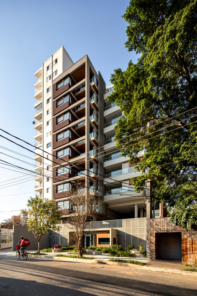 巴西 Vila Madalena 社区的绿色庇护所 —— Moou Building-38