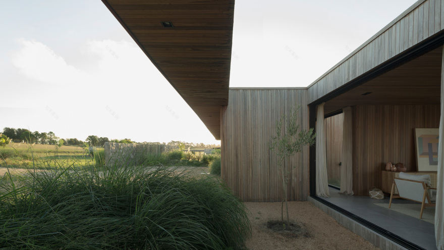 首相府丨乌拉圭丨VDV ARQ-41