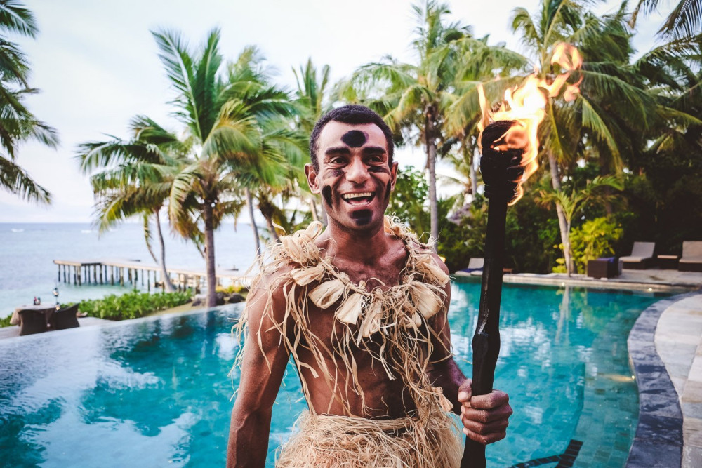 斐济五星级豪华度假酒店,现代斐济风格的海滨别墅-67